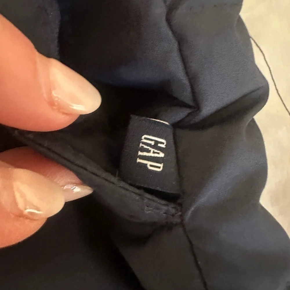 Kids 5 year old Gap Navy Puffer Vest